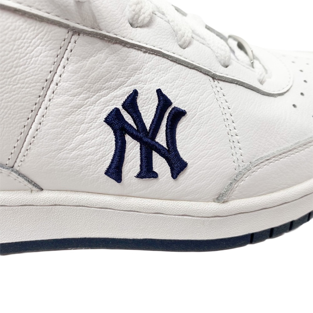 HP🎉 Reebok Men’s MLB NY Yankee Clubhouse Sz 10 - Picture 5 of 9